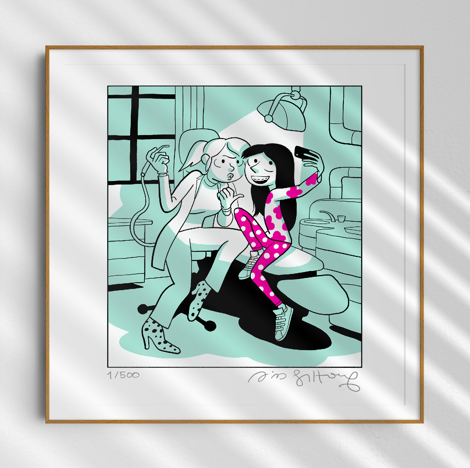 <strong>LES CAHIERS D'ESTHER</strong> <br> "Histoires de mes 13 ans" <br> <font color="red"> Tirage numéroté et signé par Riad Sattouf </font>